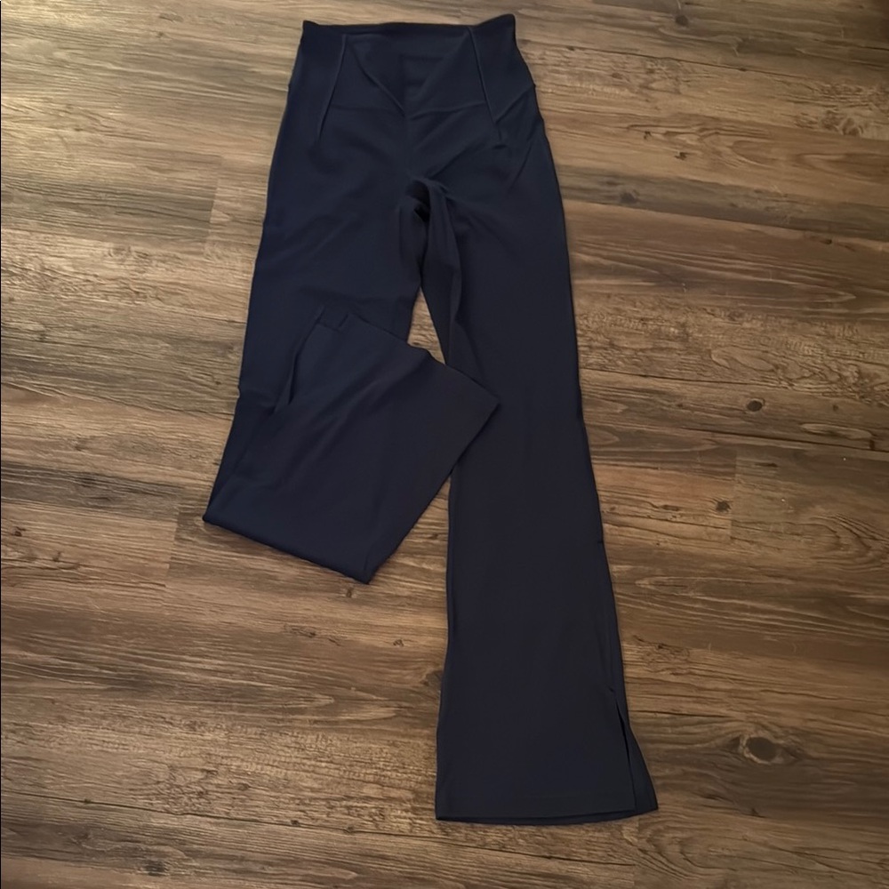 Lululemon align split flare Pants (navy)